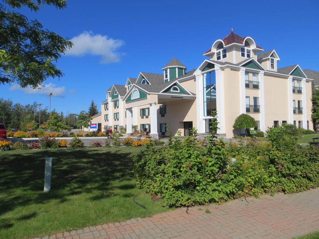Bayside Hotel Of Mackinac Mackinaw Stadt Exterior foto